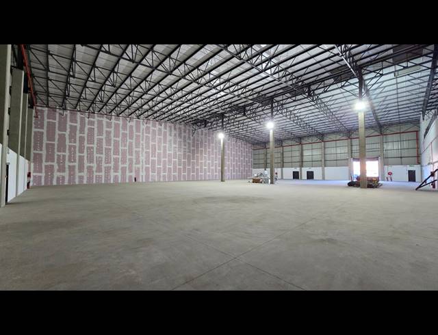 3,742M² WAREHOUSE TO LET IN SPARTAN